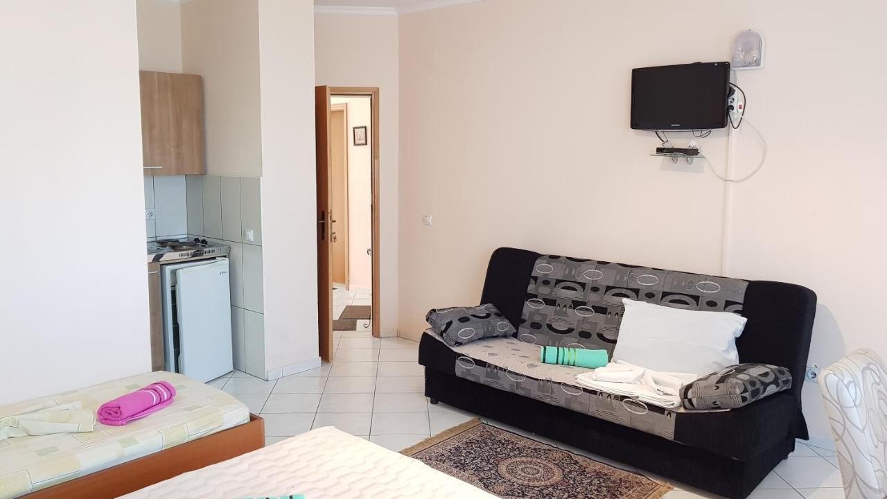 Apartments Belmare Улцинь Екстер'єр фото