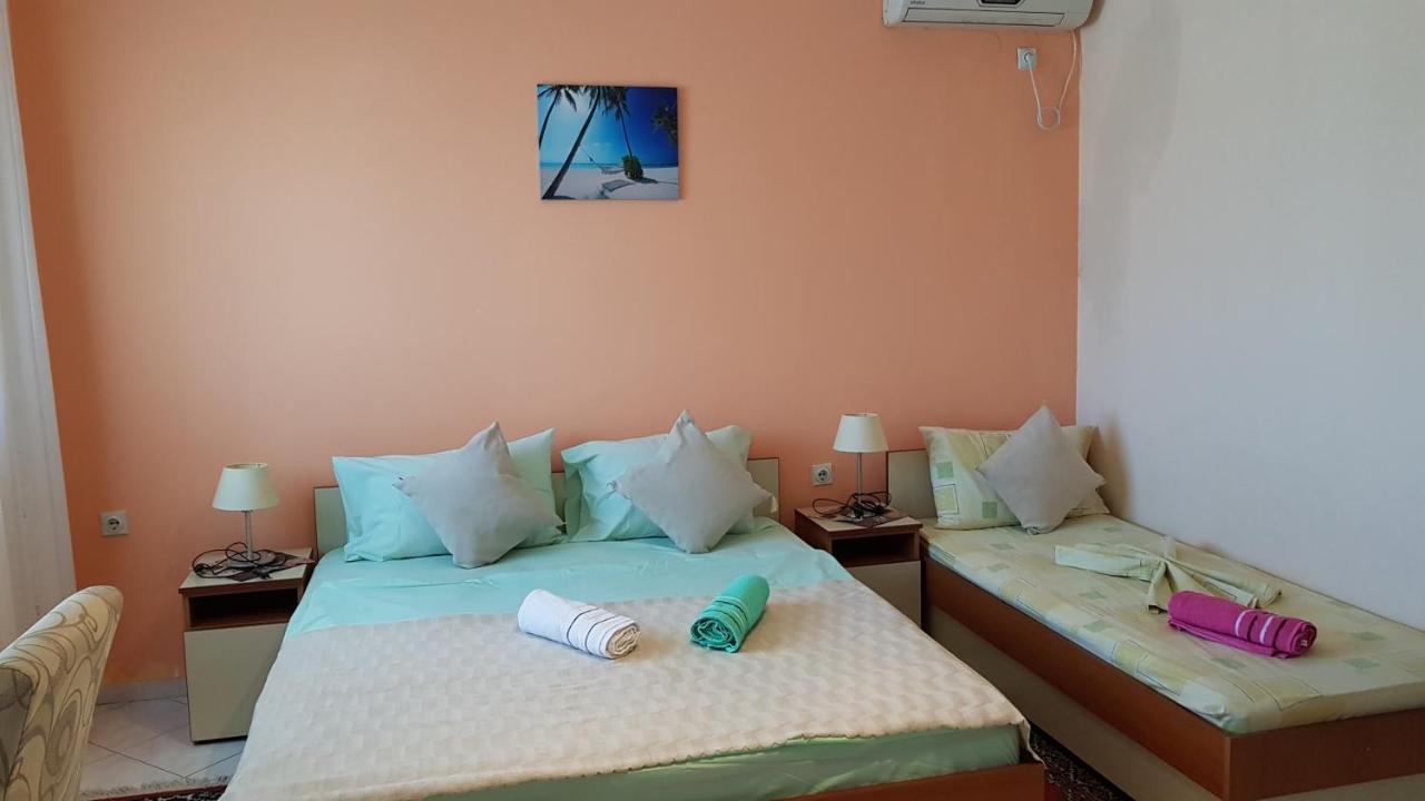 Apartments Belmare Улцинь Екстер'єр фото