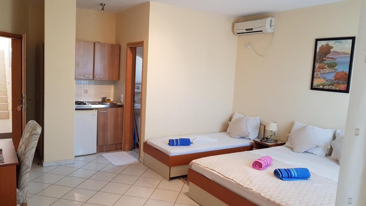 Apartments Belmare Улцинь Екстер'єр фото
